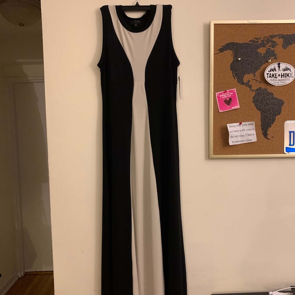 Sleeveless Black and Cream Maxi Dress -NWT - Size Small - Y2K